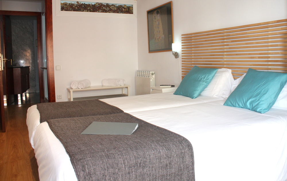 ברצלונה Bypillow House מראה חיצוני תמונה
